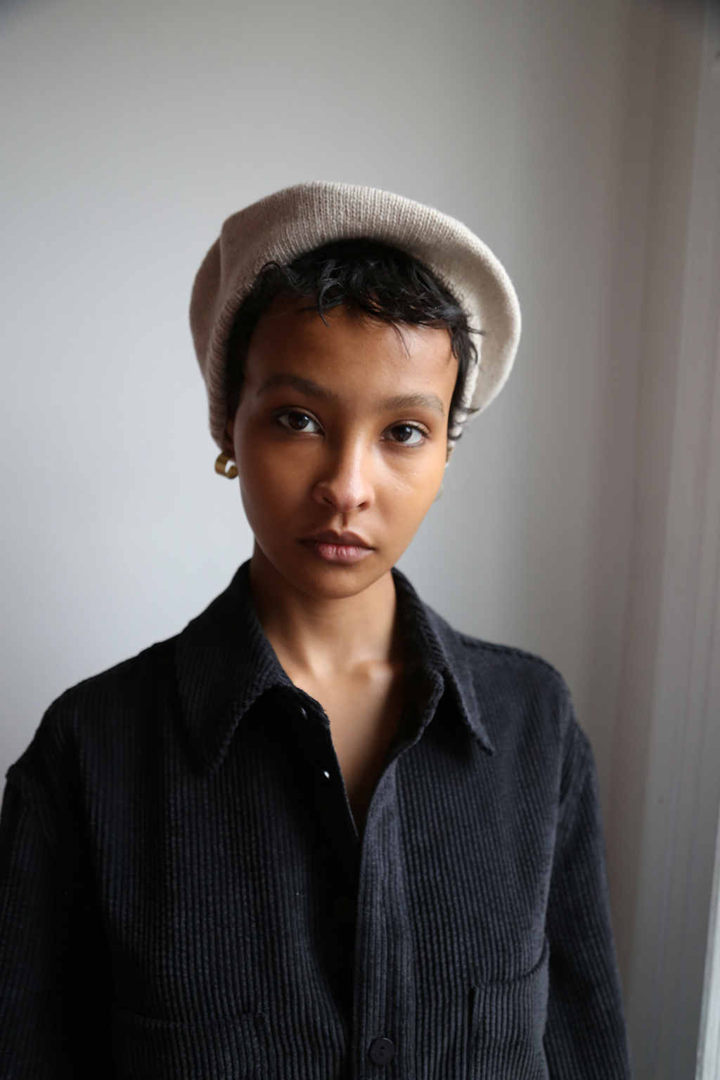 Merino Beret, Almond White