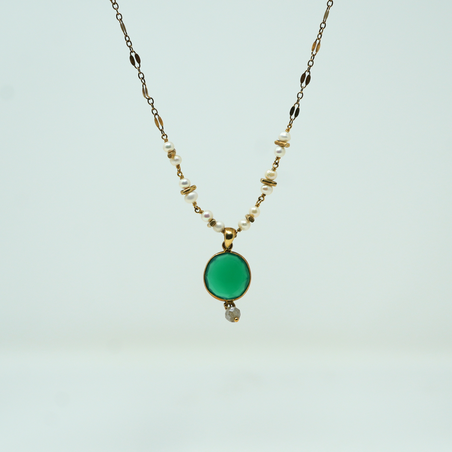 Green Onyx and Pearl Mix Necklace