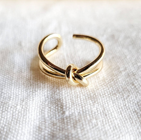 Knot Ring