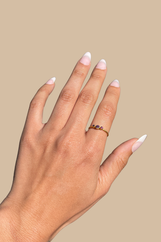 Three Stone Ring Garnet