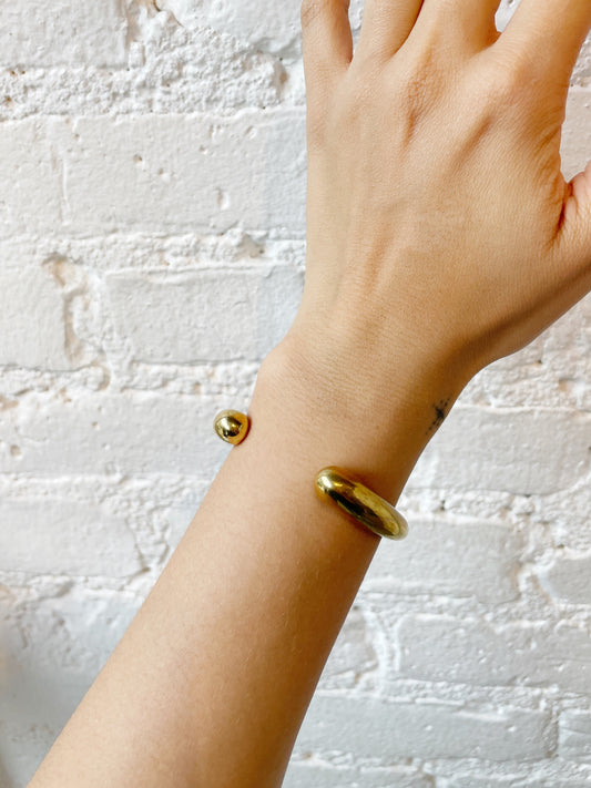 Mutu Cuff in Brass