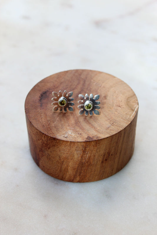 Rosette Studs Zircon
