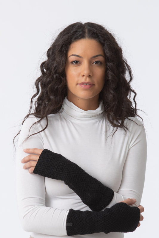 Merino Moss Half Mitts, Black