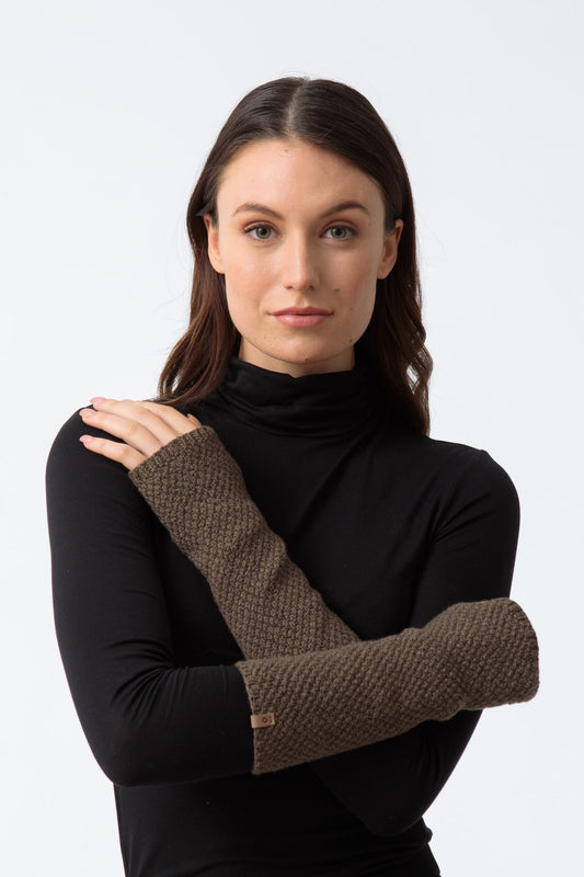 Merino Moss Half Mitts, Nutmeg